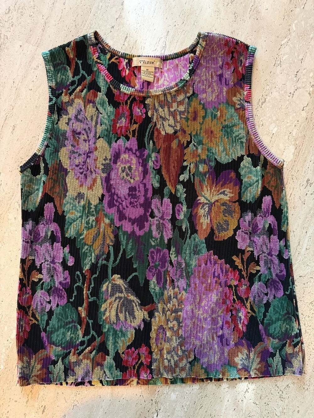 Plissé Vintage Floral Pleated Sleeveless Top